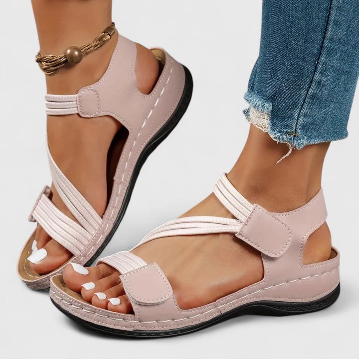 Elegáns ortopéd szandál
