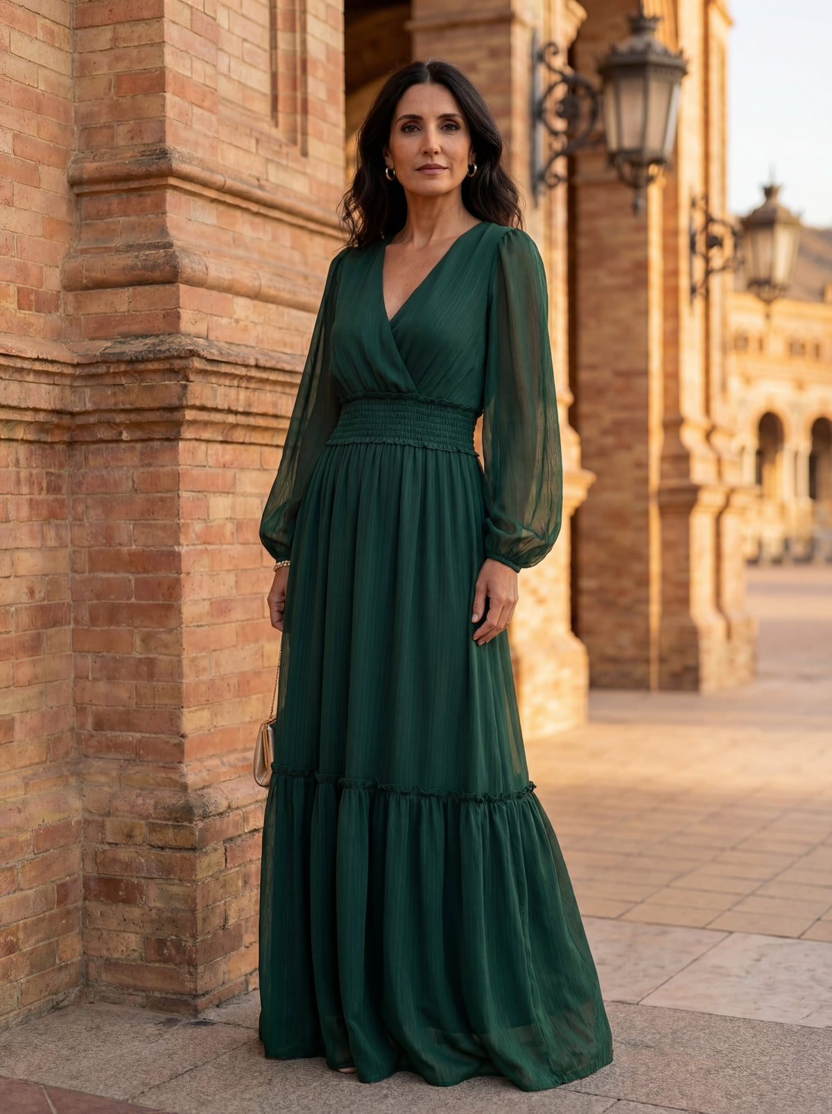 Chiffon ruha V dekoltú