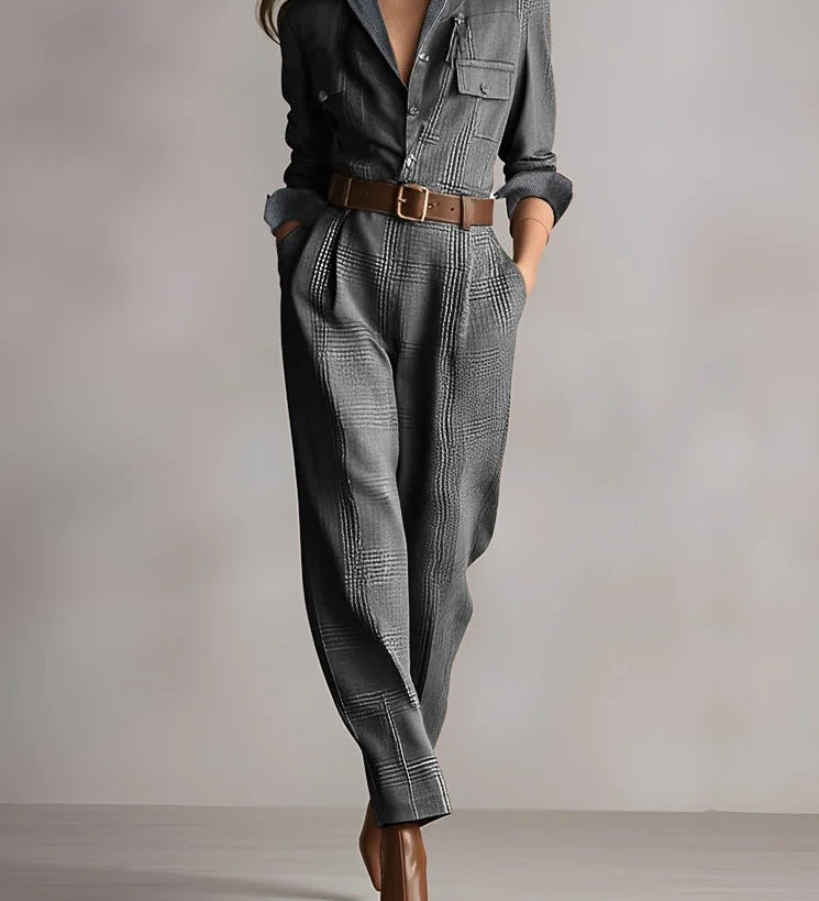 Elegáns kockás overall