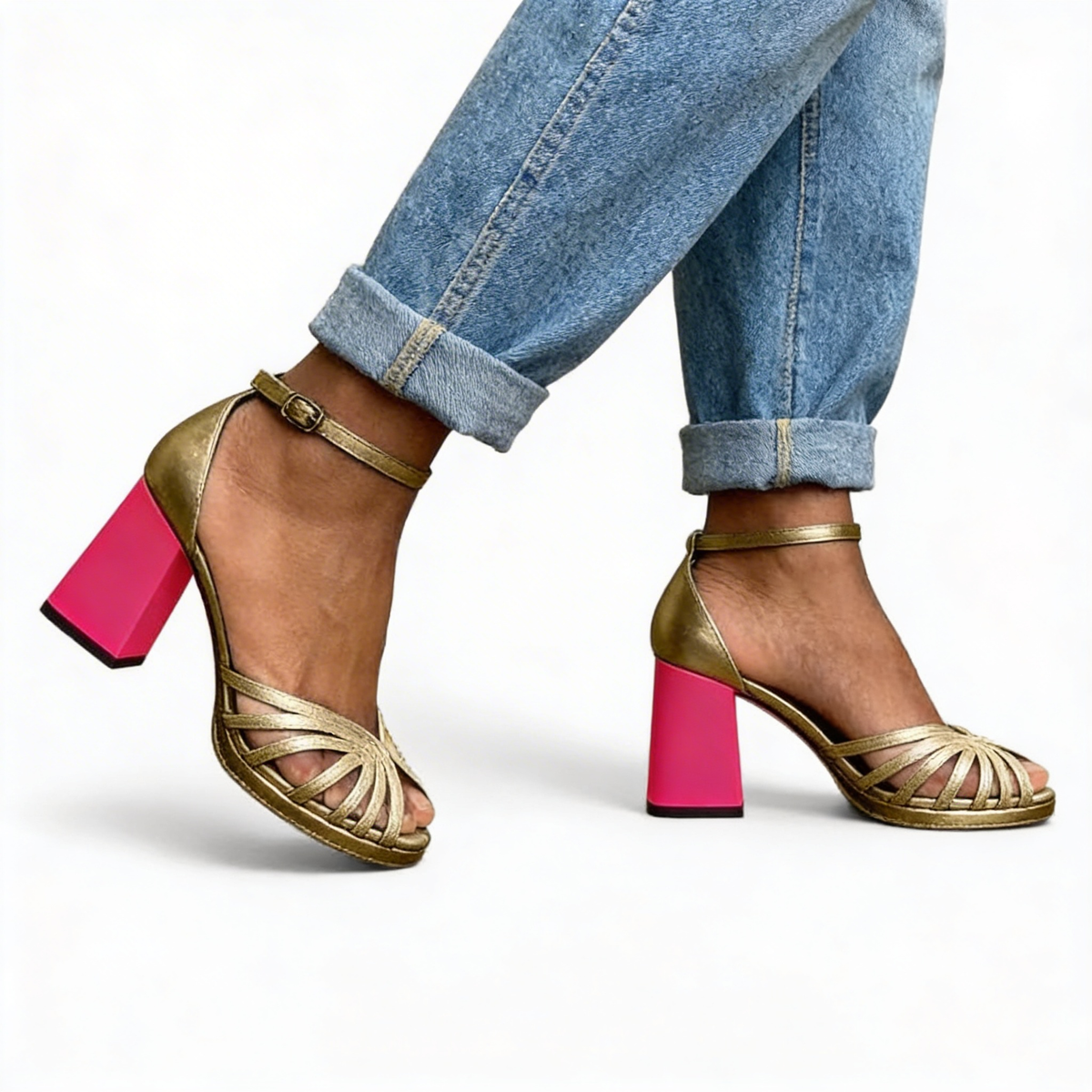 Arany elegáns ortopéd sarkú cipő