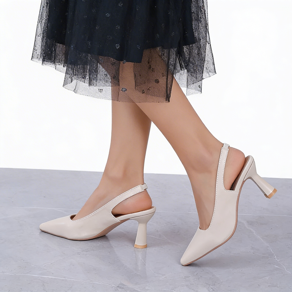 Elegáns ortopéd sarkú cipő – khaki, bézs, fekete